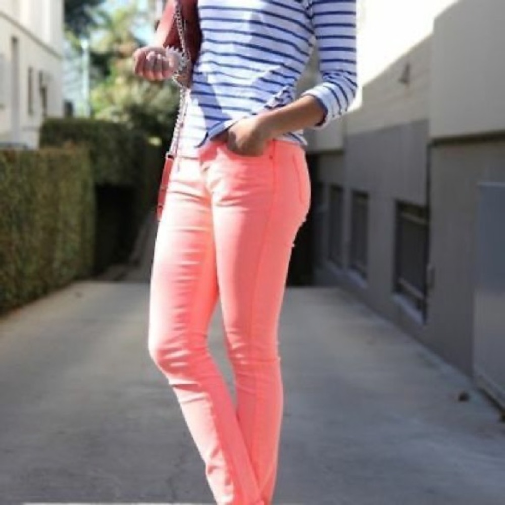 BLANK NYC Spray On Skinny neon pink jeans